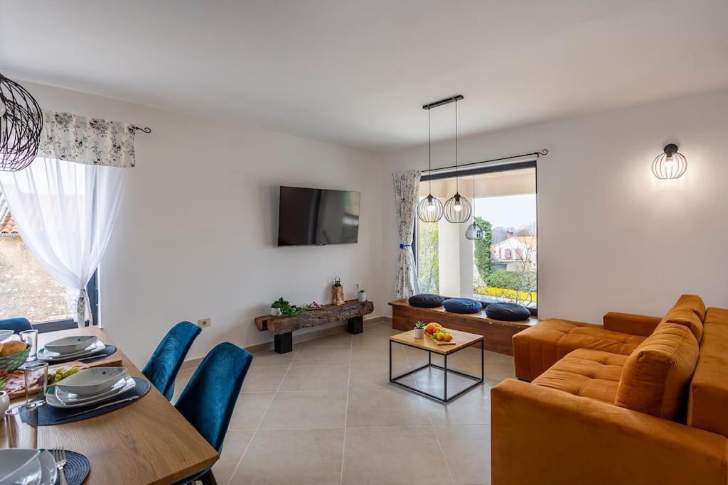 Žminj House With Pool Poli Stare Nuoni 빌라 외부 사진